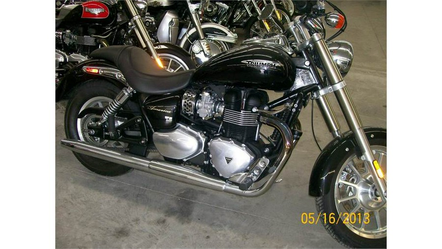 2010 Triumph AMERICA