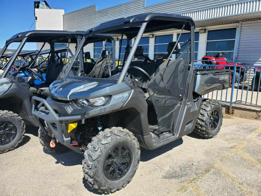 2024 Can-Am Defender XT HD9