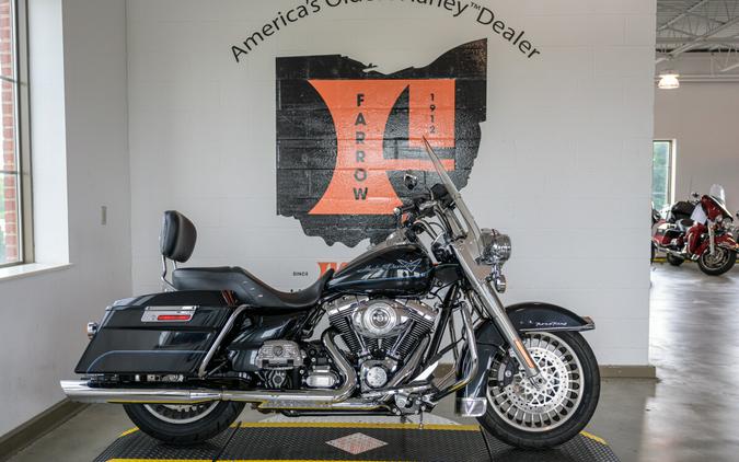 2012 Harley-Davidson Road King Grand American Touring FLHR 103