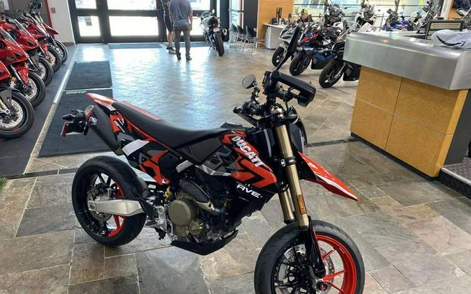 2025 Ducati Hypermotard 698 Mono RVE Graffiti