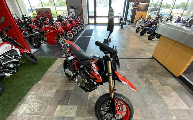 2025 Ducati Hypermotard 698 Mono RVE Graffiti