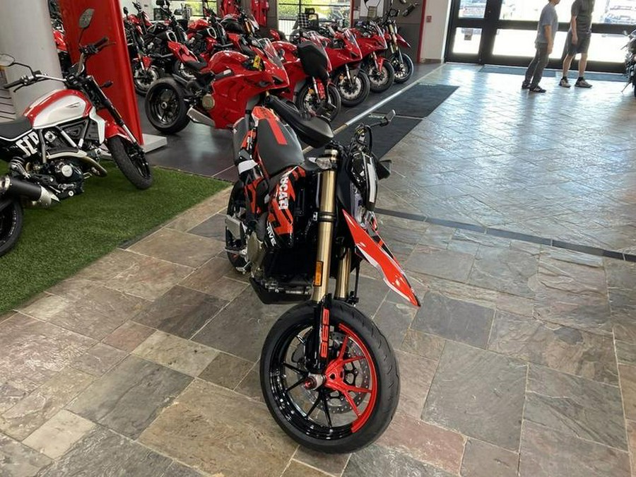 2025 Ducati Hypermotard 698 Mono RVE Graffiti