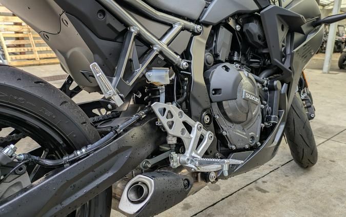 2025 Suzuki GSX-8R