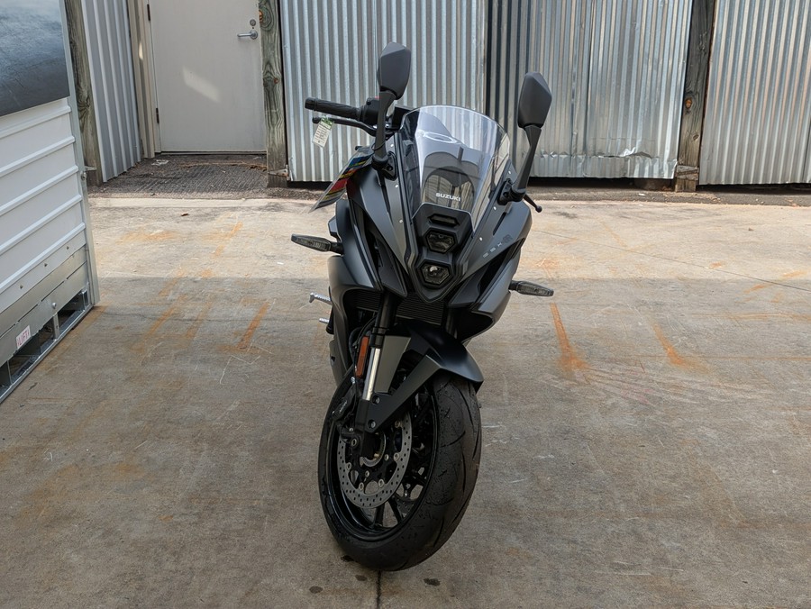 2025 Suzuki GSX-8R