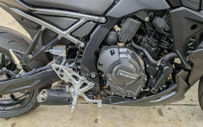 2025 Suzuki GSX-8R