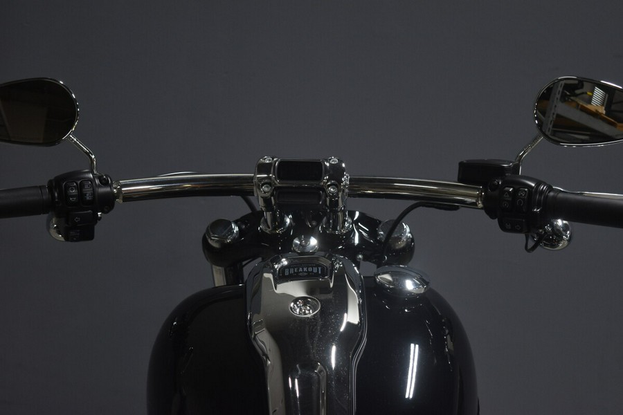 2023 Harley-Davidson Breakout