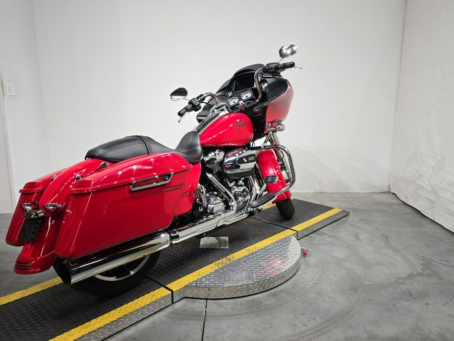 FLTRX 2023 Road Glide®