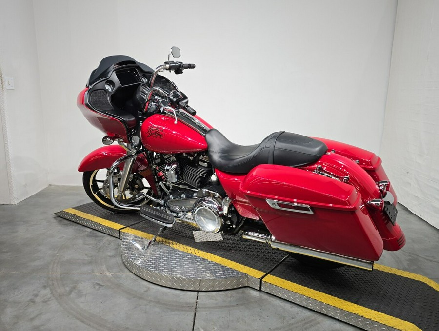 FLTRX 2023 Road Glide®