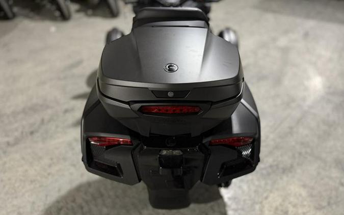 2026 Can-Am® Spyder RT Limited Dark