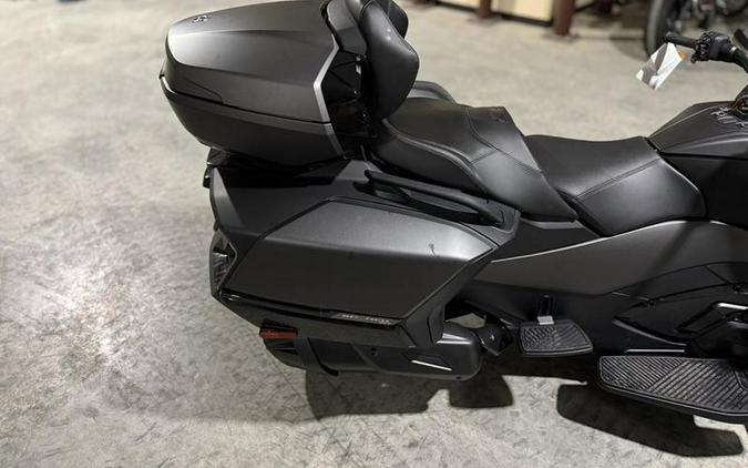 2026 Can-Am® Spyder RT Limited Dark