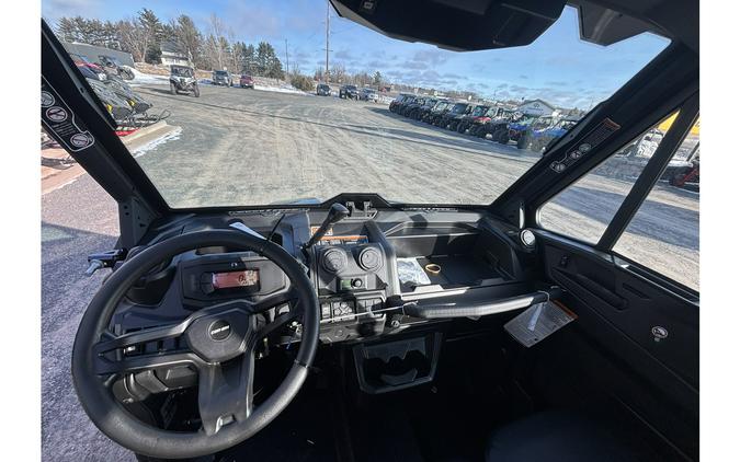 2026 Can-Am Defender MAX DPS CAB HD10