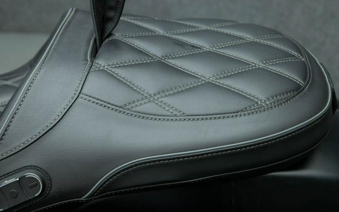 2021 INDIAN CHALLENGER DARK HORSE W/ABS