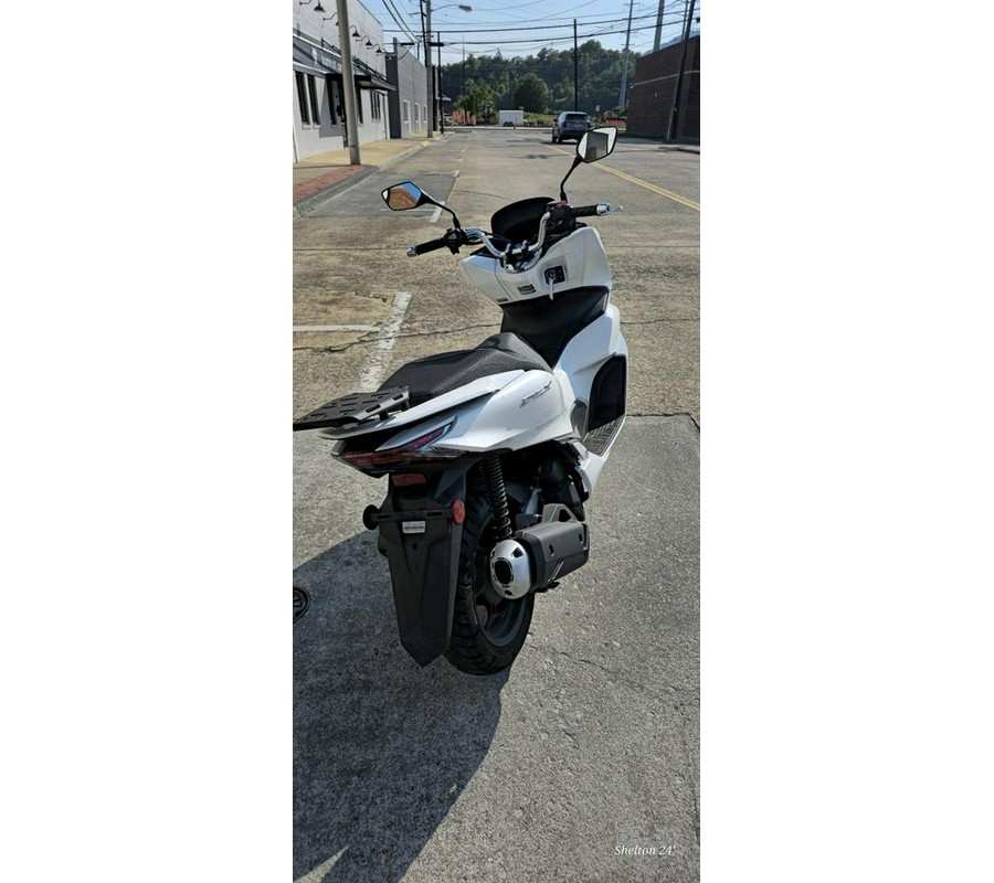 2022 Honda PCX150 ABS