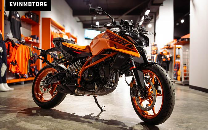 2024 KTM Duke 390