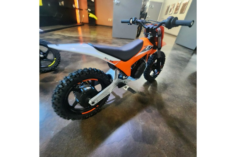 2024 KTM SX-E 2