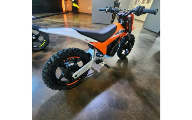 2024 KTM SX-E 2