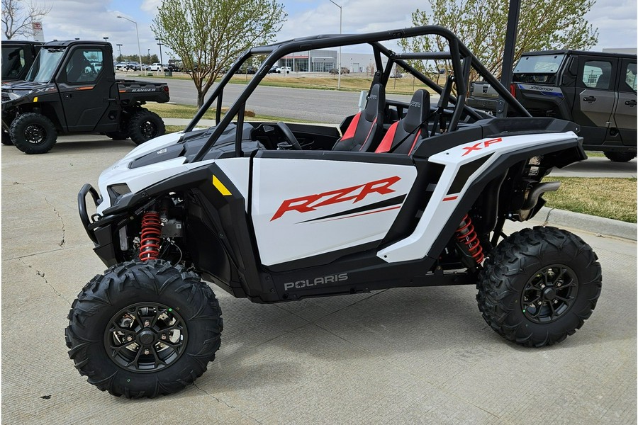 2024 Polaris Industries RZR XP 1000 Sport White Lightning