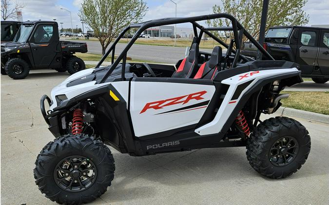 2024 Polaris Industries RZR XP 1000 Sport White Lightning