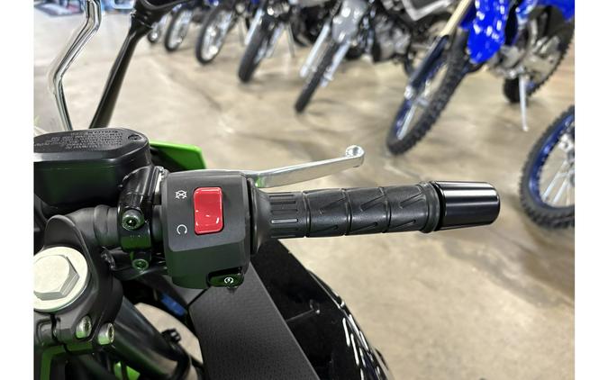 2025 Kawasaki Ninja 500 KRT Edition SE ABS