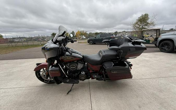 2024 Indian Motorcycle® Roadmaster® Elite Red Candy Over Black Candy
