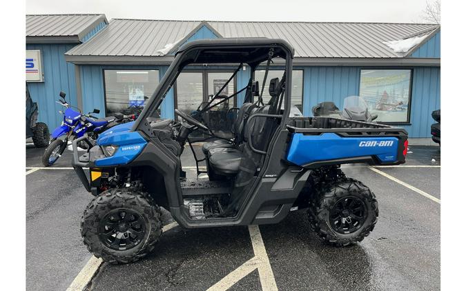 2023 Can-Am Defender XT HD9