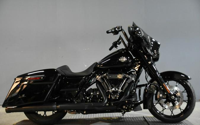 2022 Harley-Davidson Street Glide Special