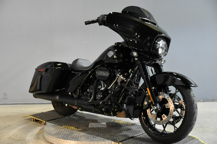 2022 Harley-Davidson Street Glide Special