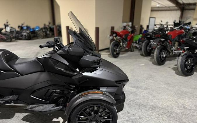 2026 Can-Am® Spyder RT Limited Dark