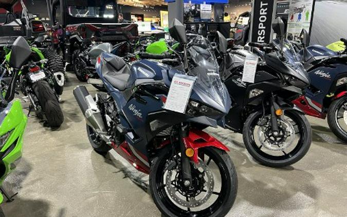 2026 Kawasaki Ninja® 500 SE ABS