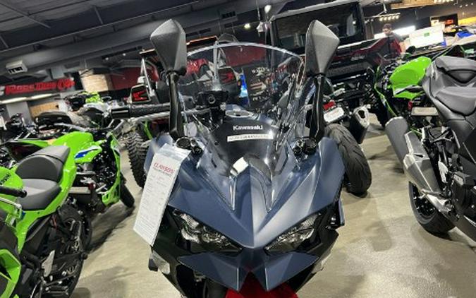 2026 Kawasaki Ninja® 500 SE ABS