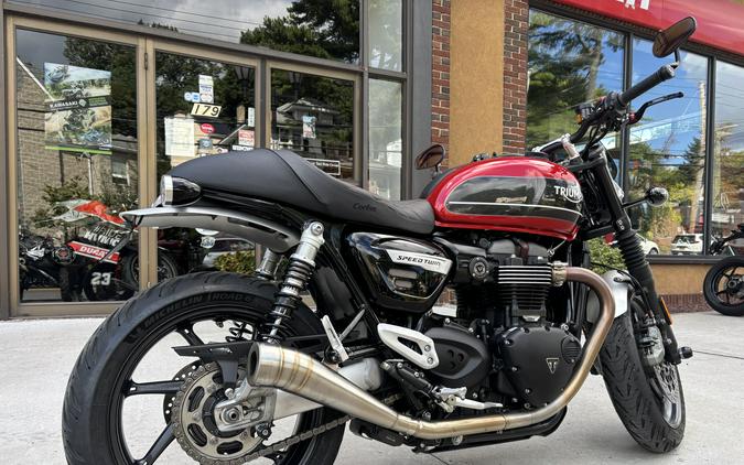 2019 Triumph Speed Twin Korosi Red and Storm Grey - 3852U