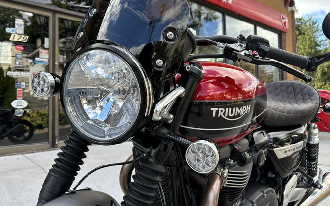 2019 Triumph Speed Twin Korosi Red and Storm Grey - 3852U