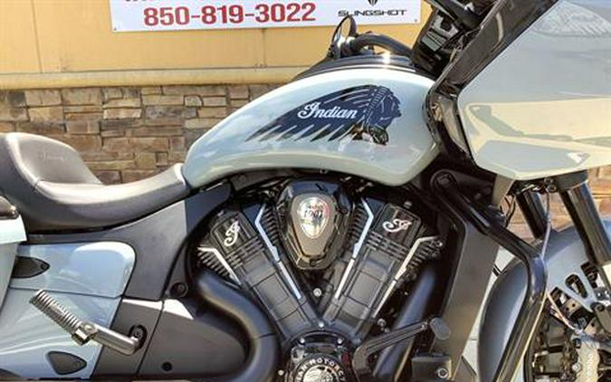 2024 Indian Motorcycle Challenger® Dark Horse® Icon with PowerBand Audio Package