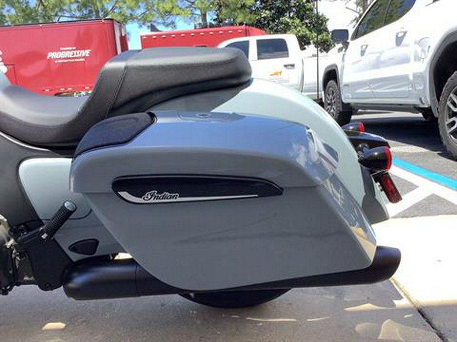 2024 Indian Motorcycle Challenger® Dark Horse® Icon with PowerBand Audio Package