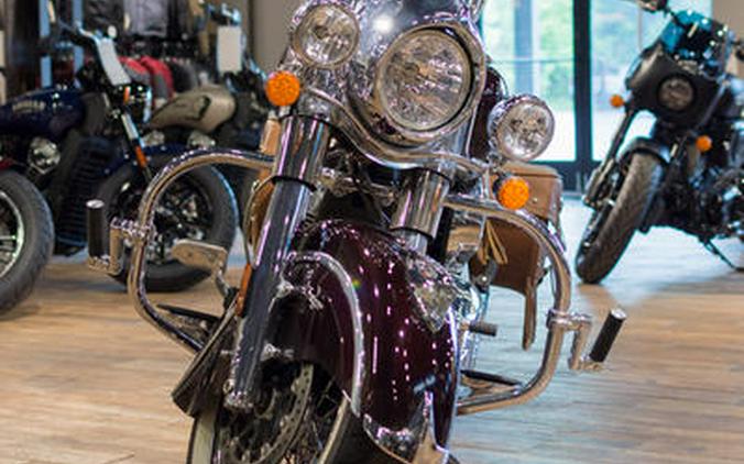 2021 Indian Motorcycle® Vintage Crimson Metallic