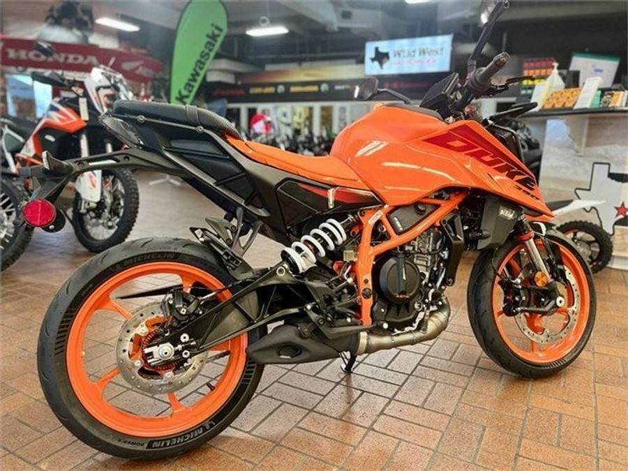 New 2024 KTM 390 DUKE