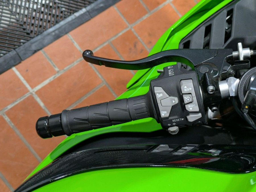 2025 Kawasaki Ninja ZX-10R KRT Edition ABS