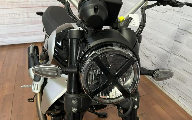 2024 Ducati SCRAMBLER ICON 800