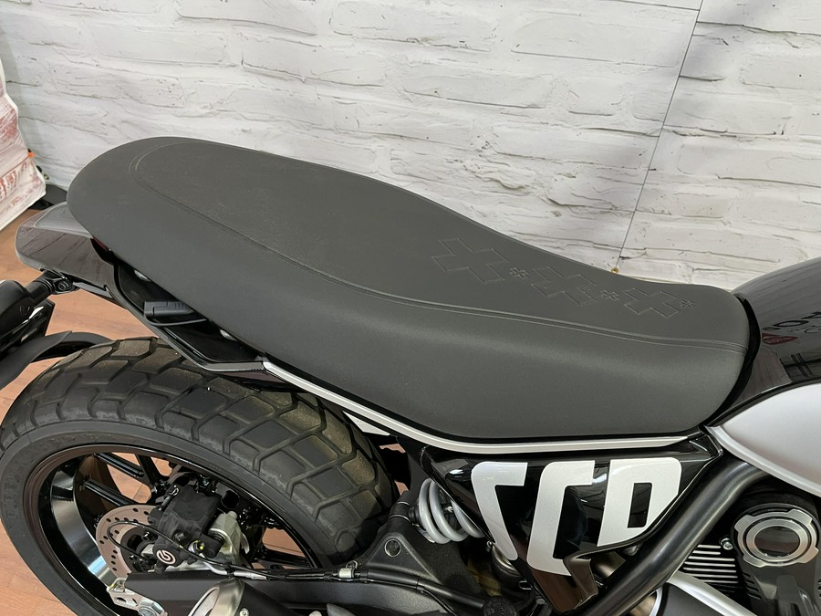 2024 Ducati SCRAMBLER ICON 800