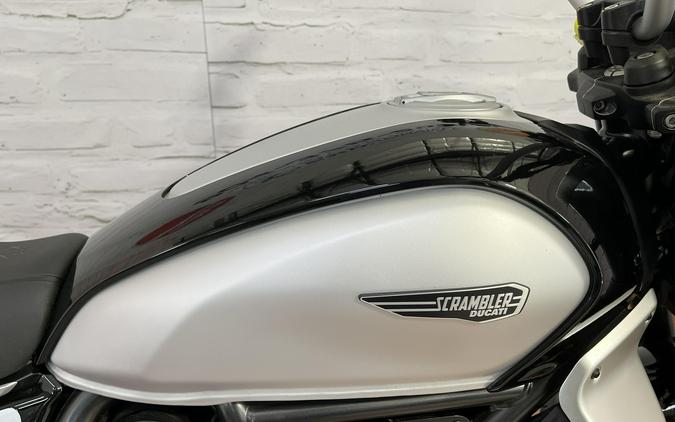 2024 Ducati SCRAMBLER ICON 800