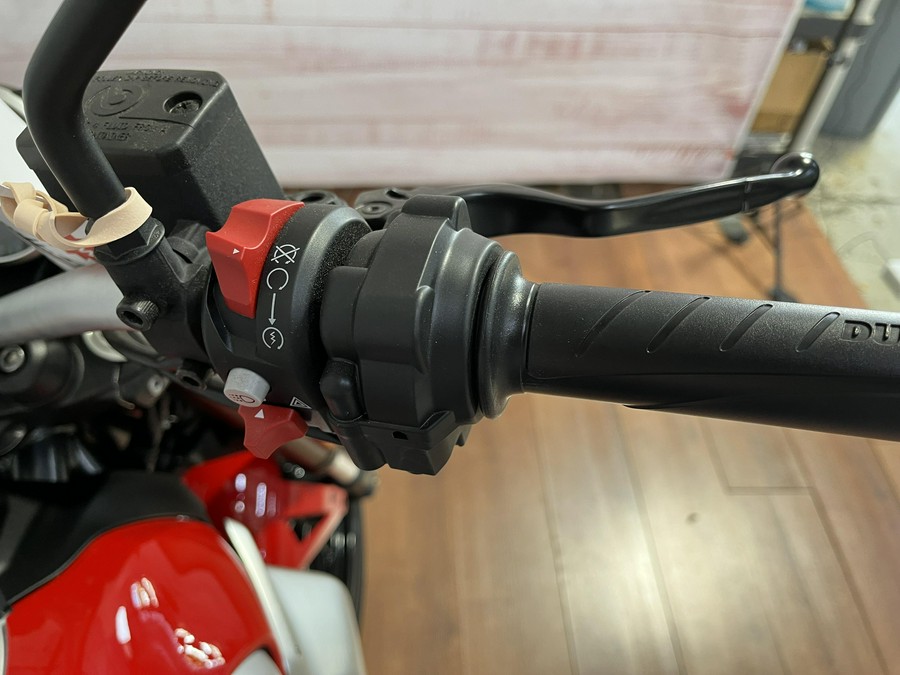 2025 Ducati SCRAMBLER ICON 800
