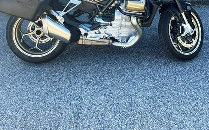 2024 V100 Mandello - Moto Guzzi