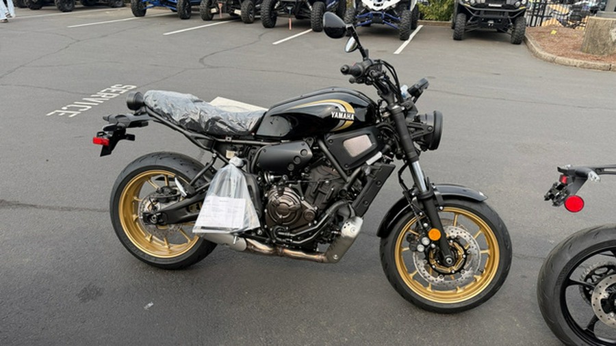 2026 Yamaha XSR 700