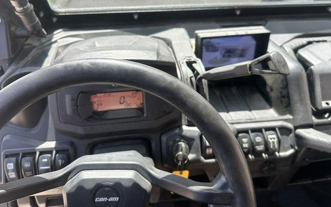 2023 Can-Am Defender MAX DPS HD10