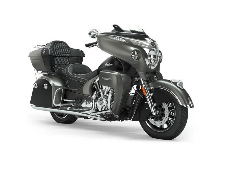 2019 Indian Motorcycle® Roadmaster® Steel Gray Smoke / Thunder Black Smoke