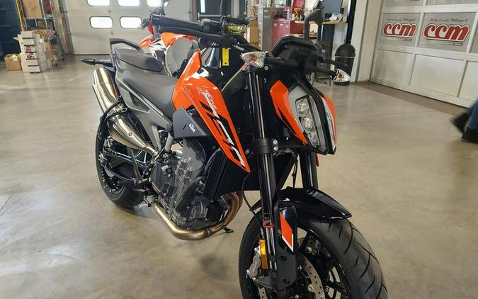 2024 KTM 790 Duke