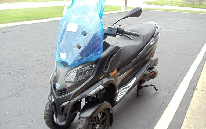 2024 Piaggio MP3 530 Exclusive