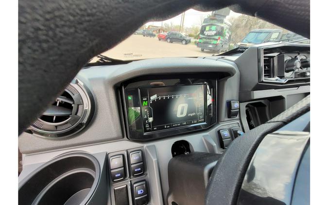 2025 Kawasaki KWT1000 Ridge Crew HVAC