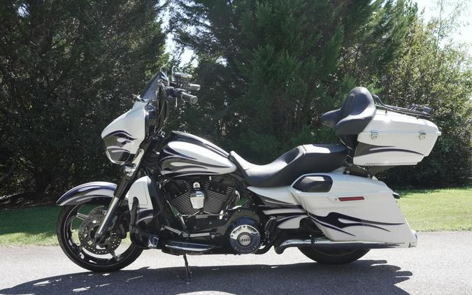 FLHXSE 2016 CVO Street Glide