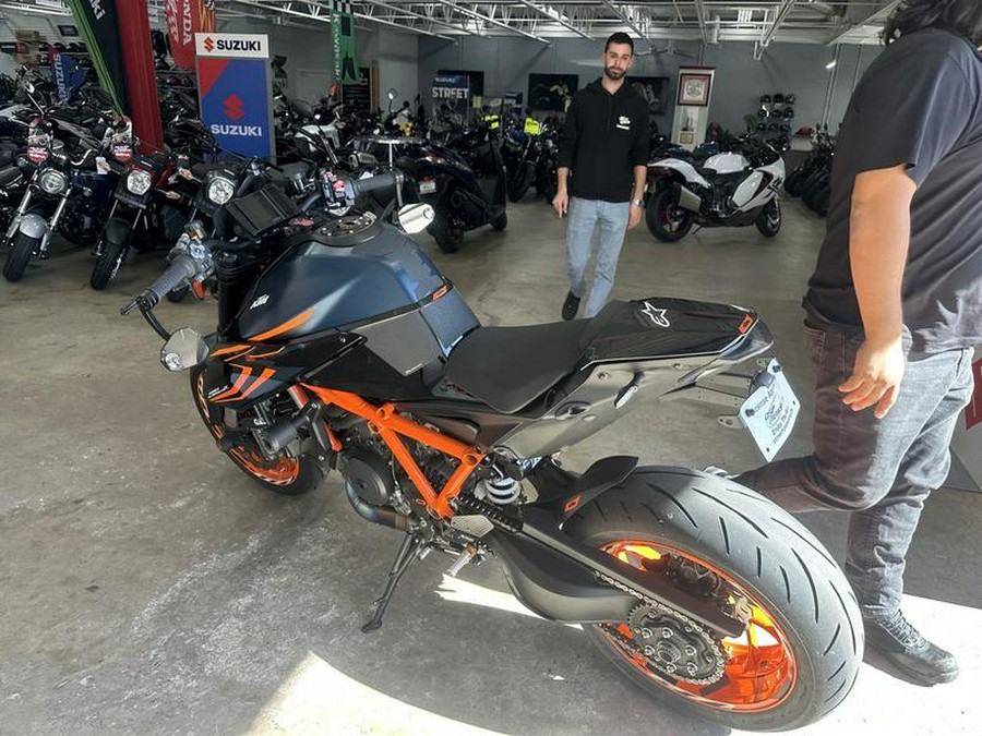 2023 KTM 1290 Super Duke R Evo